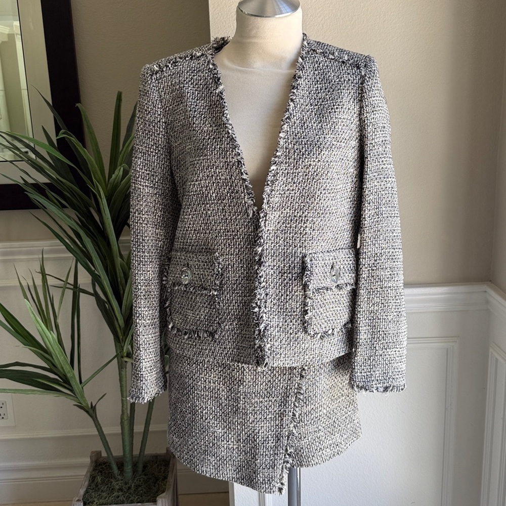 NEW Zara Tweed Skirt Short Suit Set Size Small